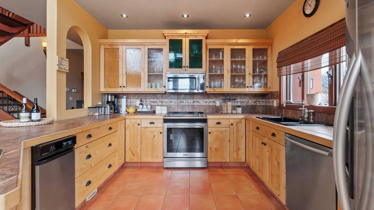 Okanagan-Similkameen House | Casa Grande Inn