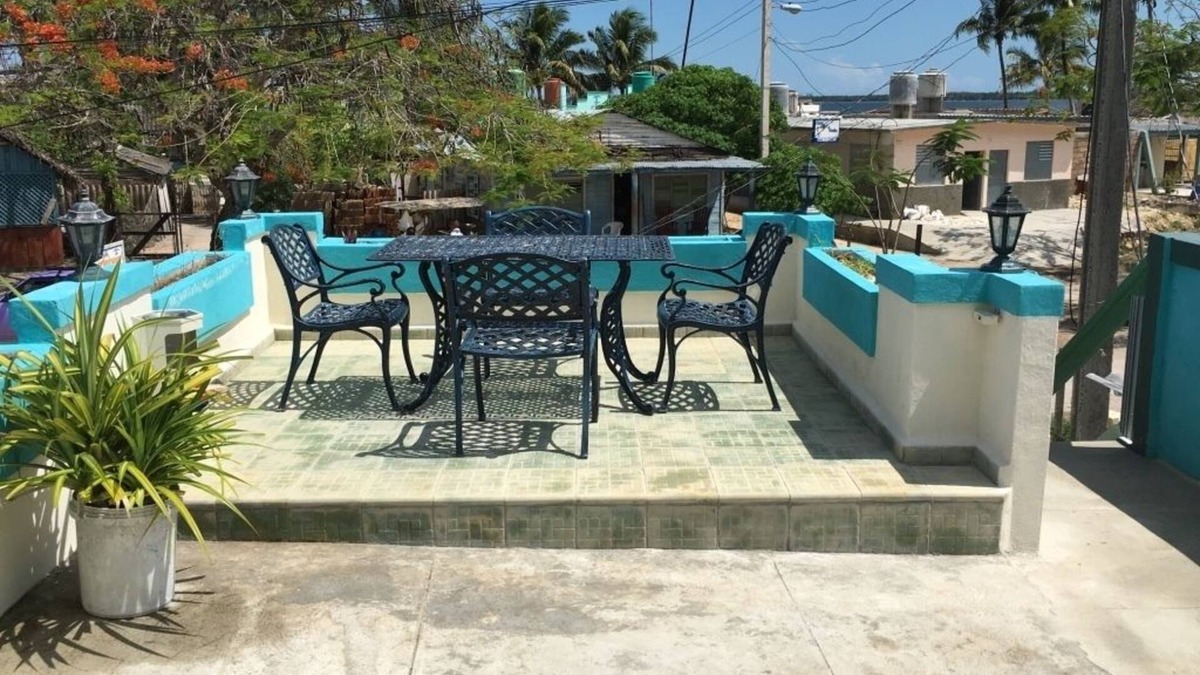 Municipality of Cienaga de Zapata House | Casa Guiro