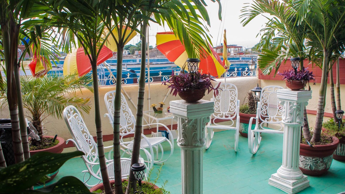 Cienfuegos Bed & Breakfast | Casa Hostal Hermanos BF