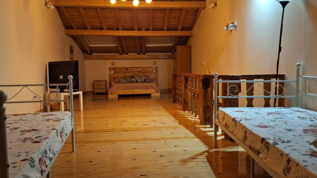 Sotillo de la Adrada House | Casa Ideal Para Familias, al Lado de Rutas de Senderismo