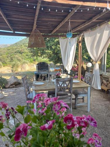 Monti House | Casa in campagna Su Frassu
