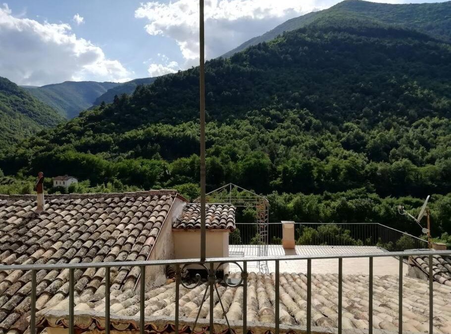 Pettorano sul Gizio Apartment | Casa in splendida riserva naturale