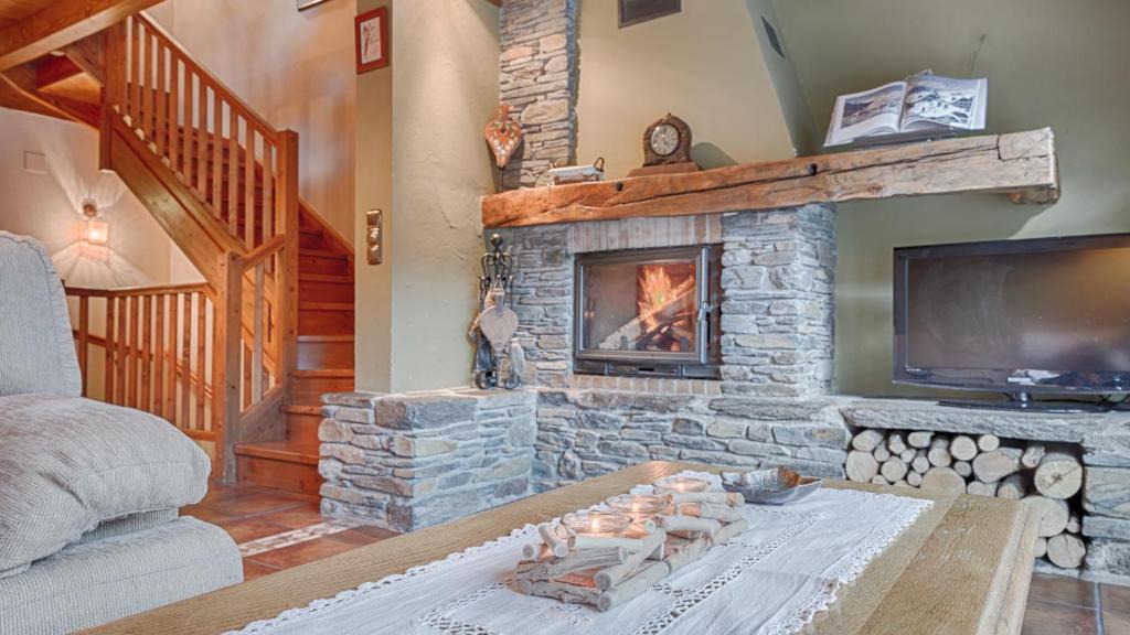 Benos House | Casa Irissa
