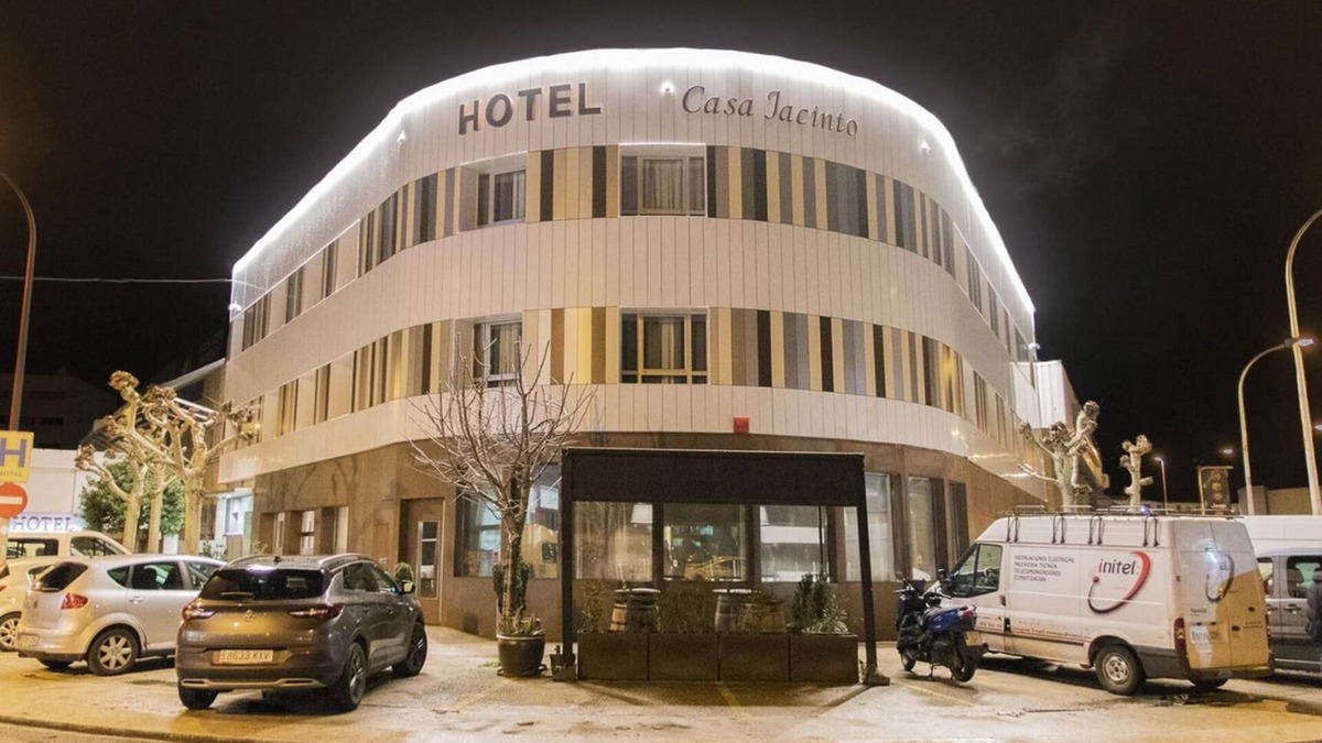 Burlada Hotel | Casa Jacinto Pamplona