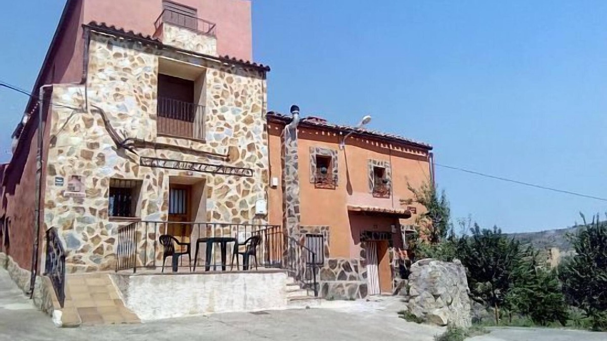 Medinaceli Cottage | Casa Julián for 10 people