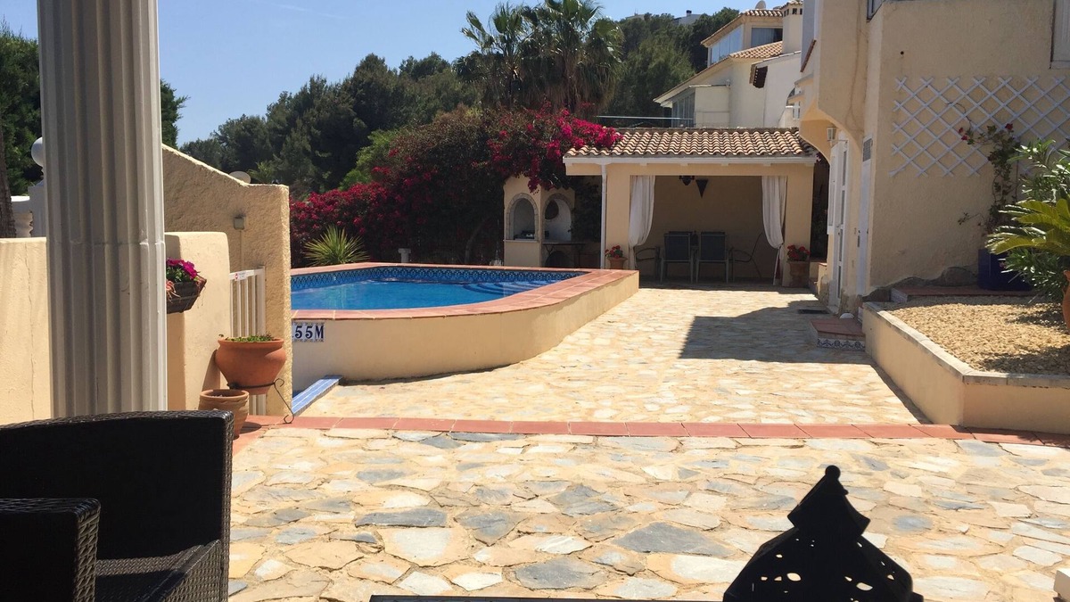 La Nucia Apartment | Casa Julio with lovely views of Altea with private pool.
