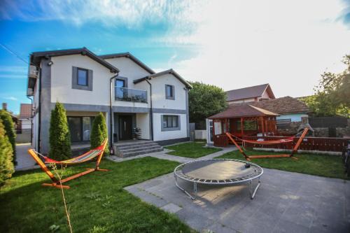 Navodari House | Casa Kevin