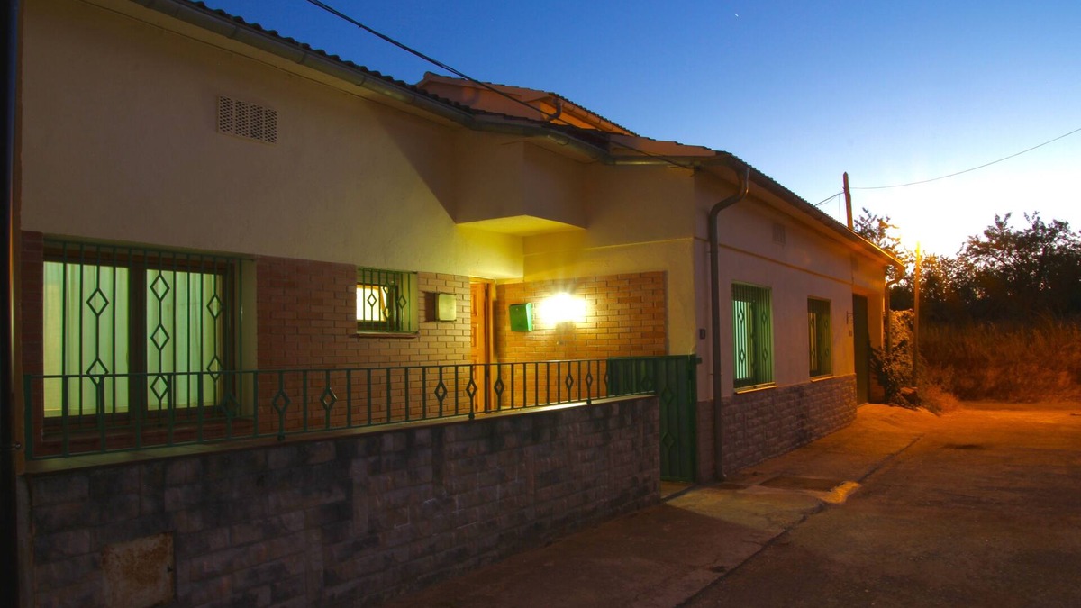 Horta de Sant Joan Ski Chalet | CASA LA FÀBRICA, holiday home with capacity for 10 people