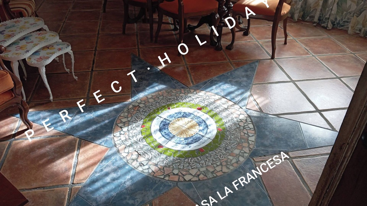 La Vid y Barrios House | Casa La Francesa