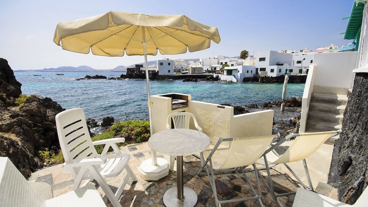 Punta Mujeres Ski Chalet | Casa La Marea, unique location by the sea