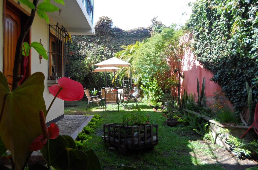 Antigua Guatemala Bed & Breakfast | Casa Landivar Hotel