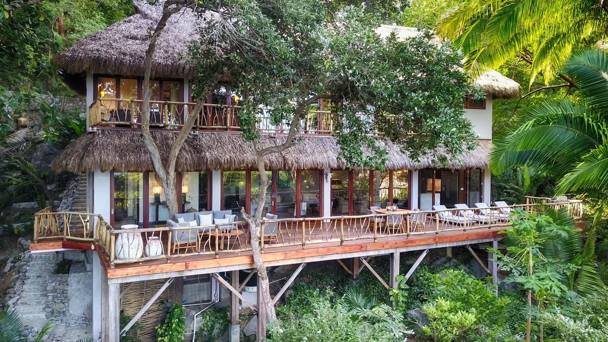Sayulita House | Casa Las Hijas,Private Punta Sayulita, Gated Beach Club, 5 min to town, beach