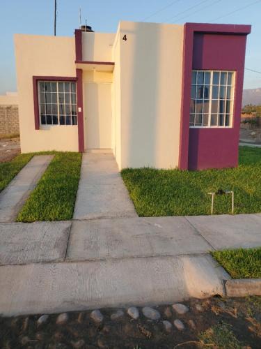 Tecoman House | Casa las Palmas