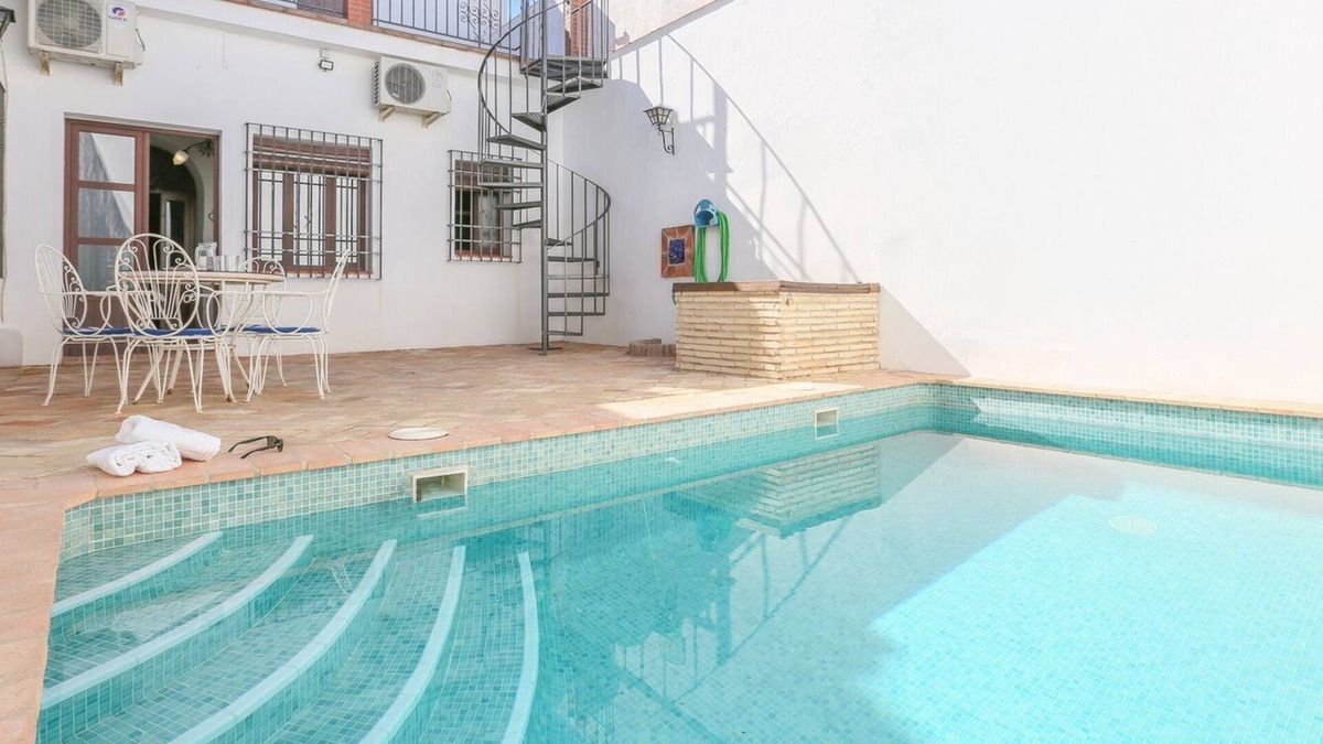 La Puebla de los Infantes Villa | Casa Leal La Puebla de Los Infantes by Ruralidays