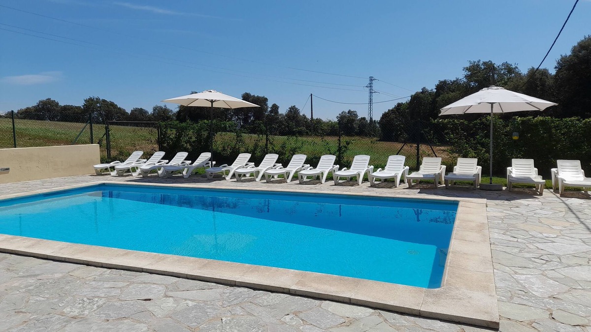 Avia Cottage | CASA LLUERT