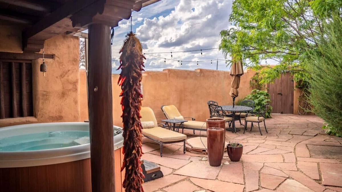 Taos House | Casa Lobo - Wild Relaxation - Private Hot Tub