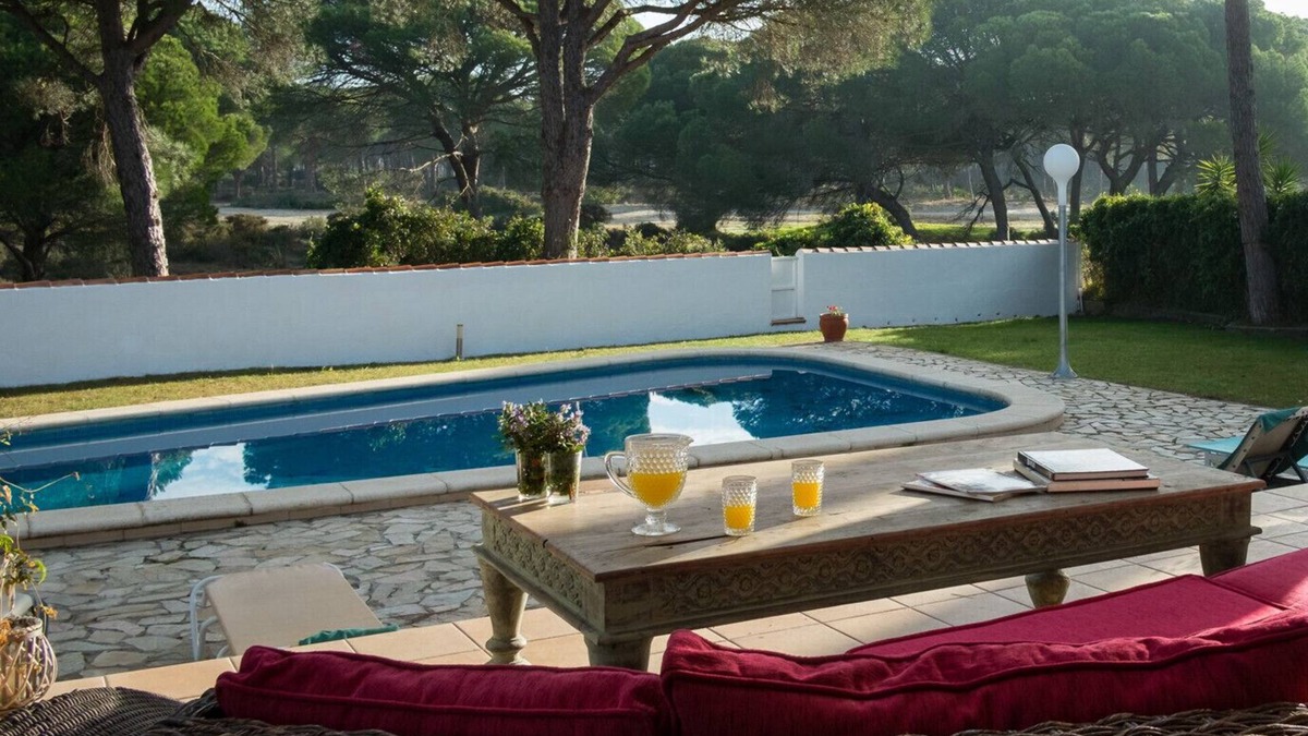 Cabo Roche Villa | Casa Lola. Beach at 1km and forest on your doorstep