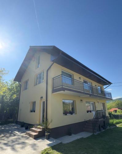 Gura Suhasului House | Casa Lucia