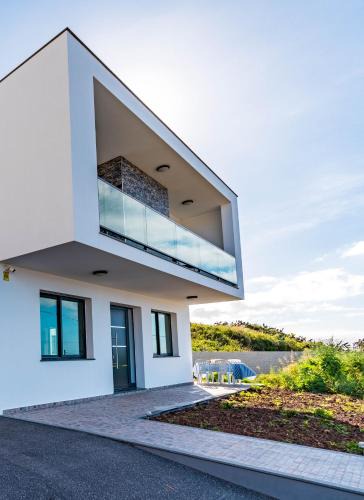 Estreito da Calheta House | Casa Luciano
