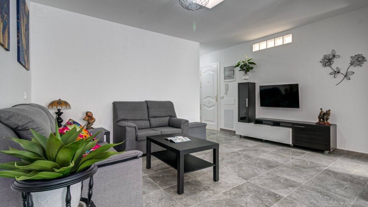 Playa San Juan Apartment | Casa Luisiana II Free Wifi