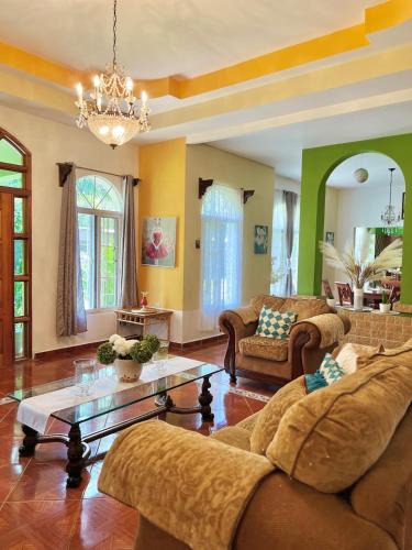 Pena Blanca House | Casa LuzLago