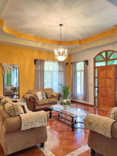 Pena Blanca House | Casa LuzLago 2