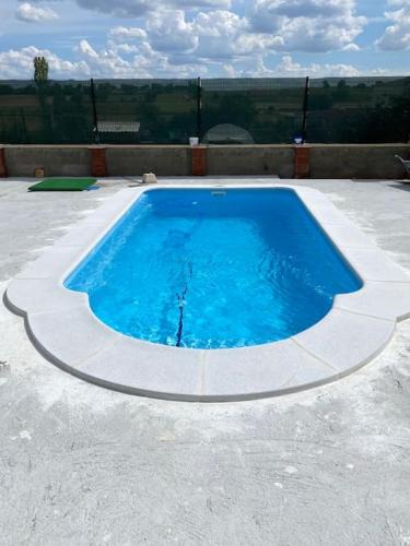 Fuensaldana House | Casa LYA con piscina