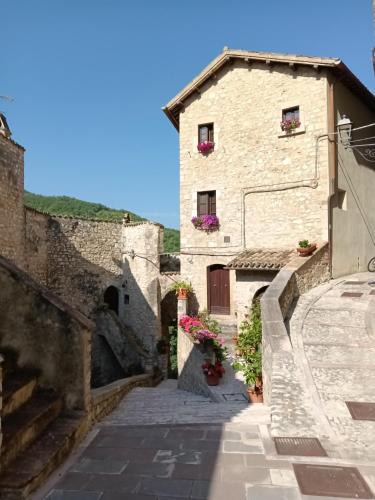 Vallo di Nera House | Casa Maga