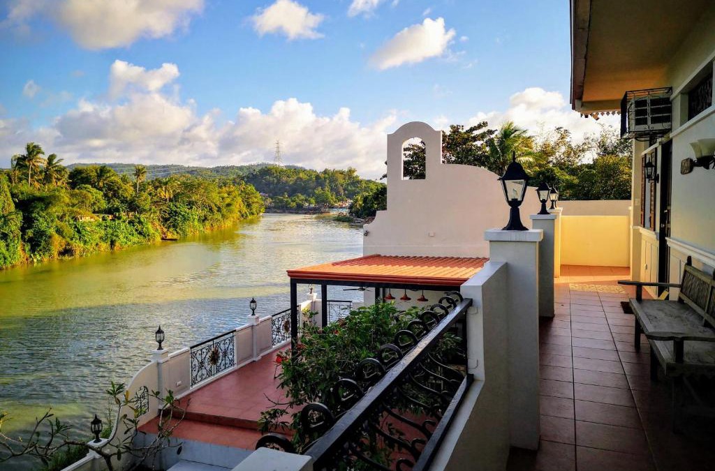 Pagsanjan Bed & Breakfast | Casa Marina Bed and Breakfast