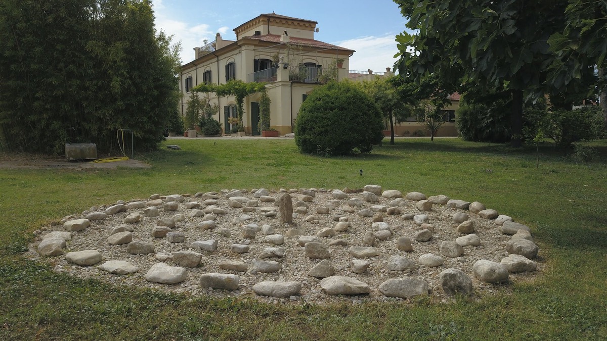San Martino in Pensilis House | Casa Marina, into 18th century masseria surrounded by olive groves