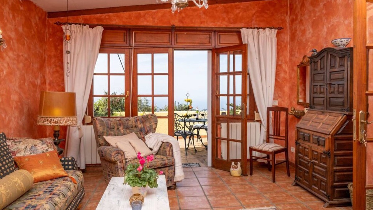 La Corujera Apartment | Casa Martin on the Finca Angel