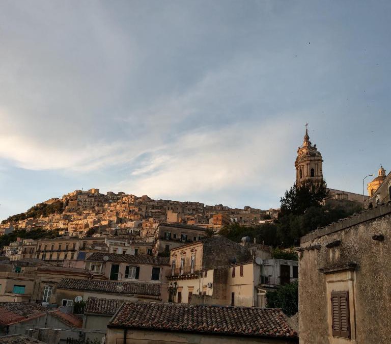 Modica House | Casa Mavì Limite delle due Matrici