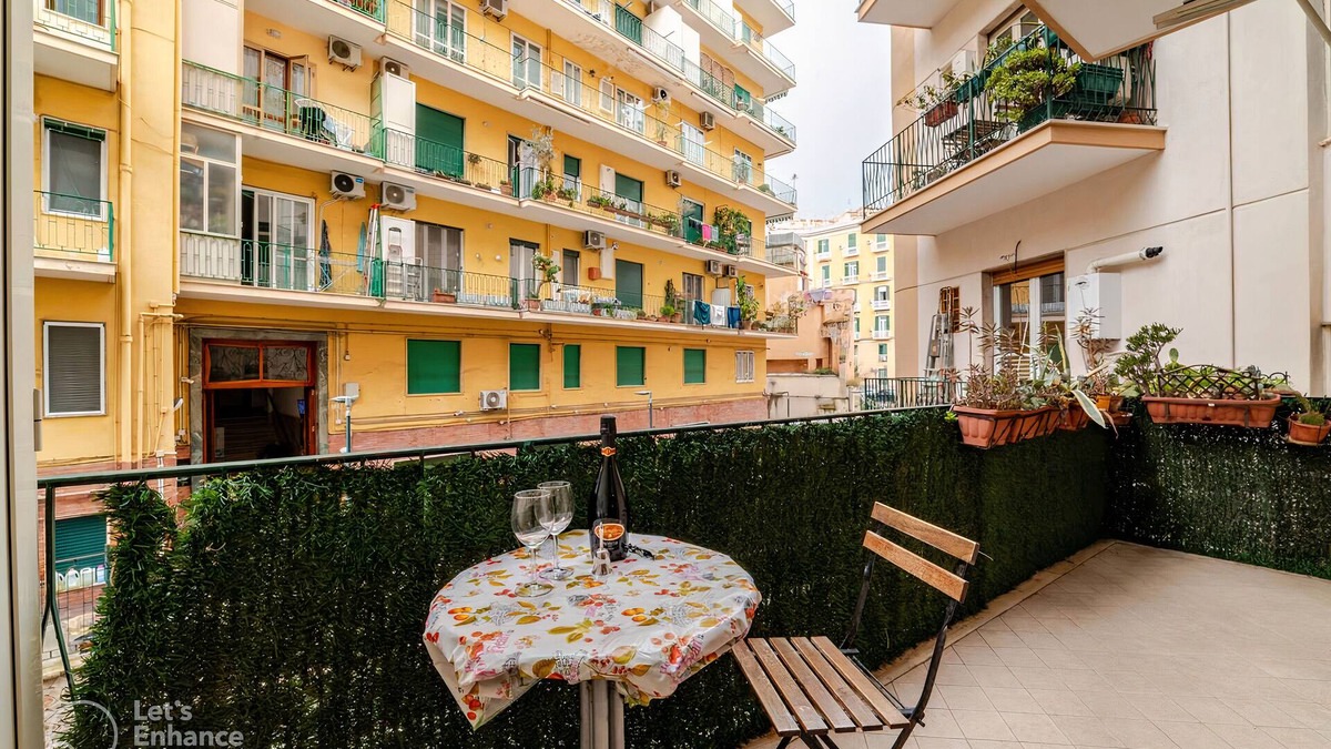Arenella Apartment | "Casa Mia Vacanze Napoli" Comfort and tranquility Close to the Center and Metro1!