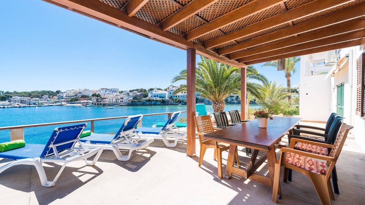 Portopetro House | CASA MICHAELA - Chalet with sea views in PORTOPETRO. Free WiFi