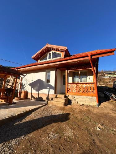 Nehoiu House | Casa Mihai