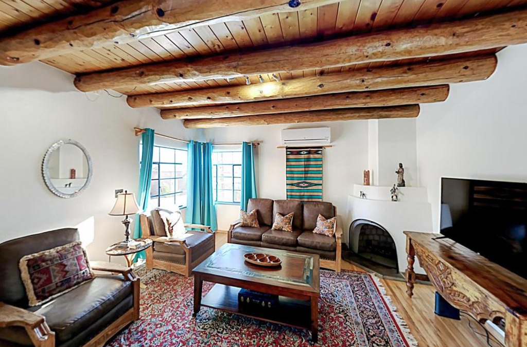 Historic Eastside House | Casa Mirador