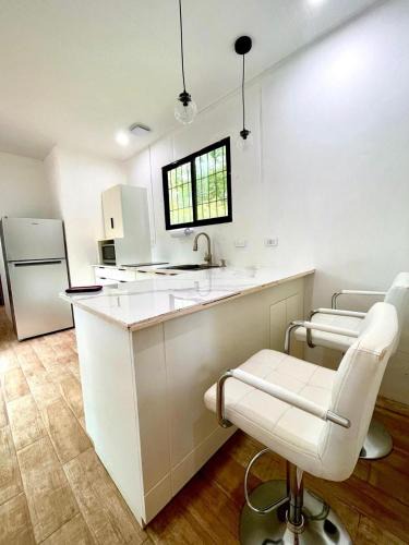 Rio Seco House | Casa Mono - Beach Walk Bungalows