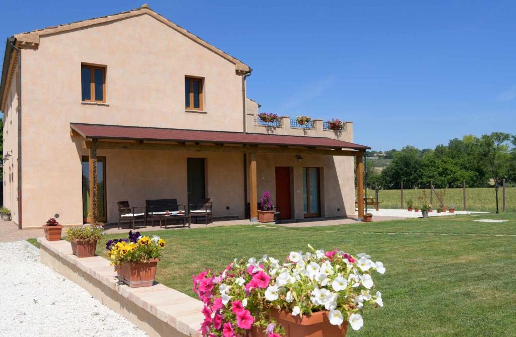 Monsano Apartment | Casa Montefiore 13 LT nella tranquilla campagna Marchigiana