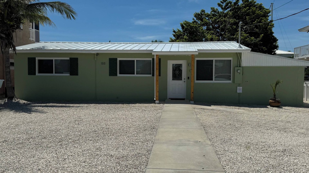 Summerland Key House | Casa Morado - Bring your boat