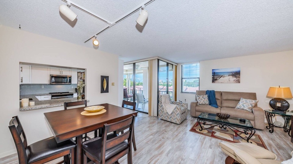 Casa del Mar Condo | Casa 'Nature Abounds'