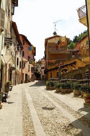 Castelnovo ne' Monti Apartment | Casa nel borgo