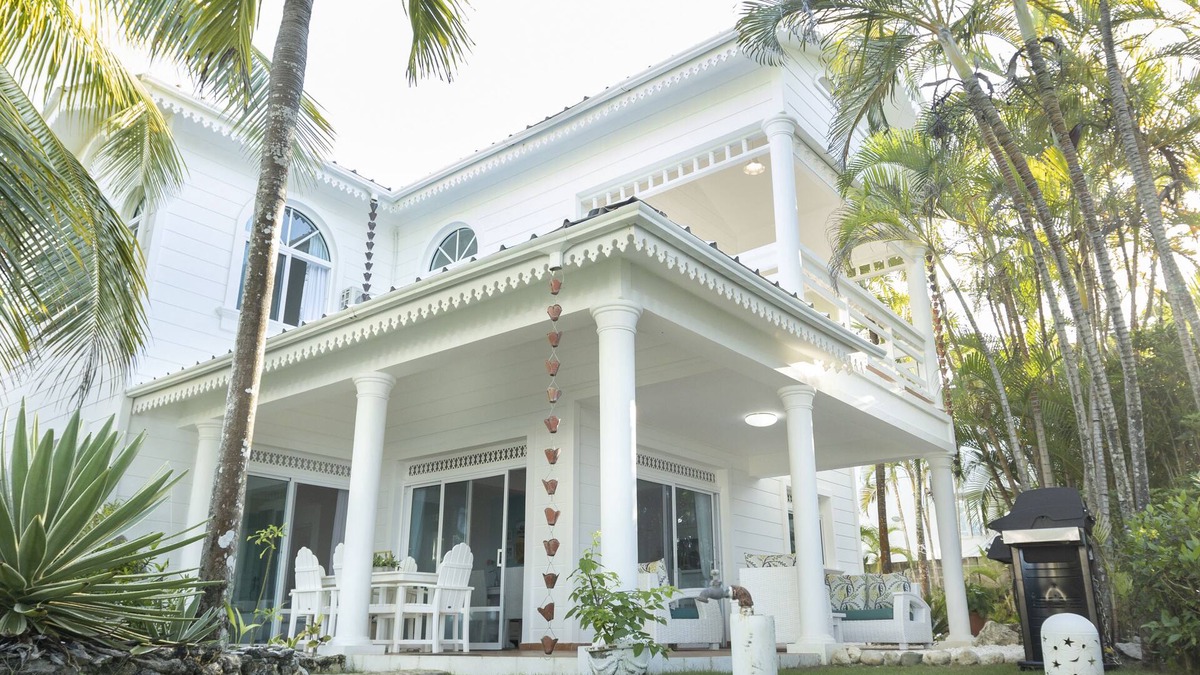 Playa Chiquita Villa | Casa Nina Oceanfront Villa-a Paradise in Sosua, DR.