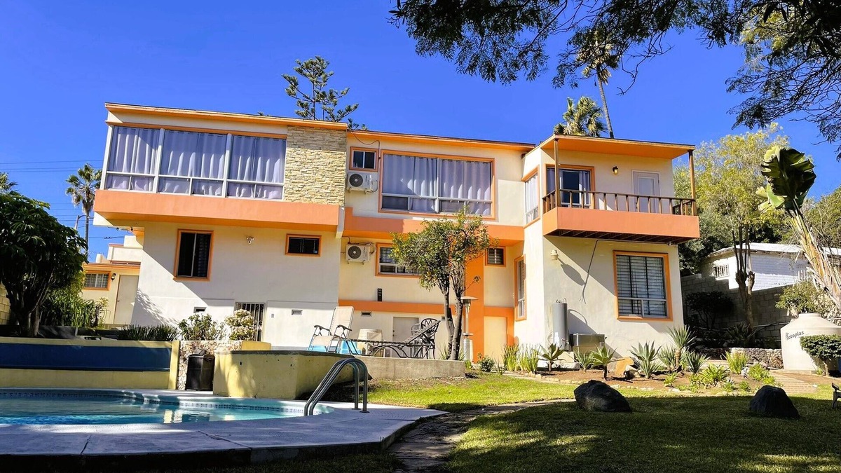 Zona Centro House | Casa Obregon Ensenada - Private oasis in the heart of downtown (Zona Centro)