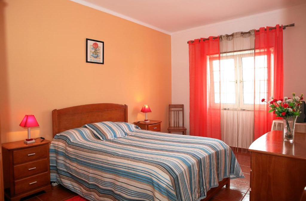 Peniche de Cima Apartment | Casa Olhos de Mar - 7 min pé Praia