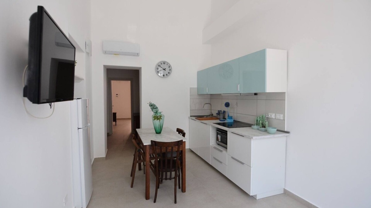 Santa Teresa di Riva Apartment | Casa Ortensia, cozy ground-floor apartment 2 minutes from the beach.