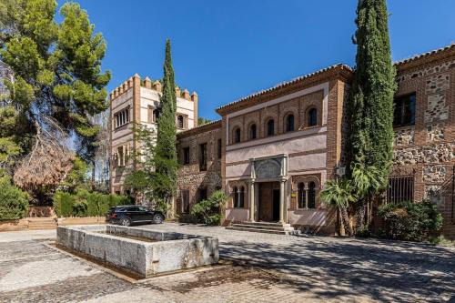 Toledo Villa | Casa Palacio Toledo puy du fou
