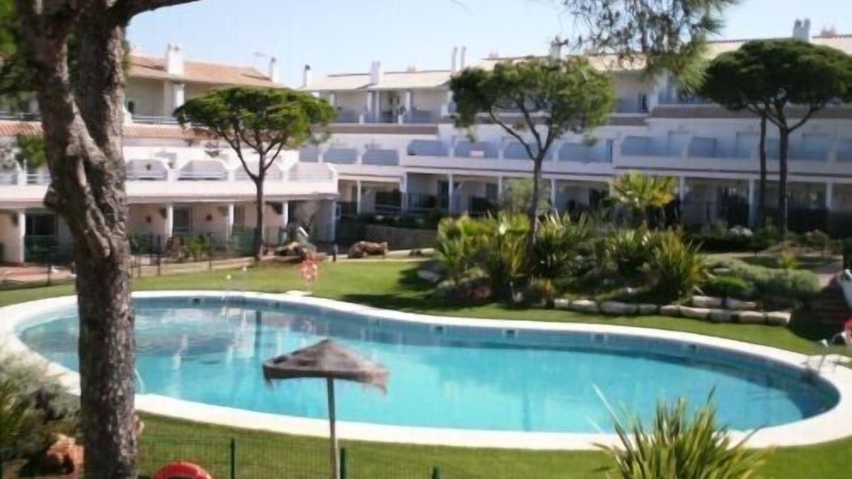El Portil House | Casa Palmera 3 bedrooms, sleeps 6. Community WiFi