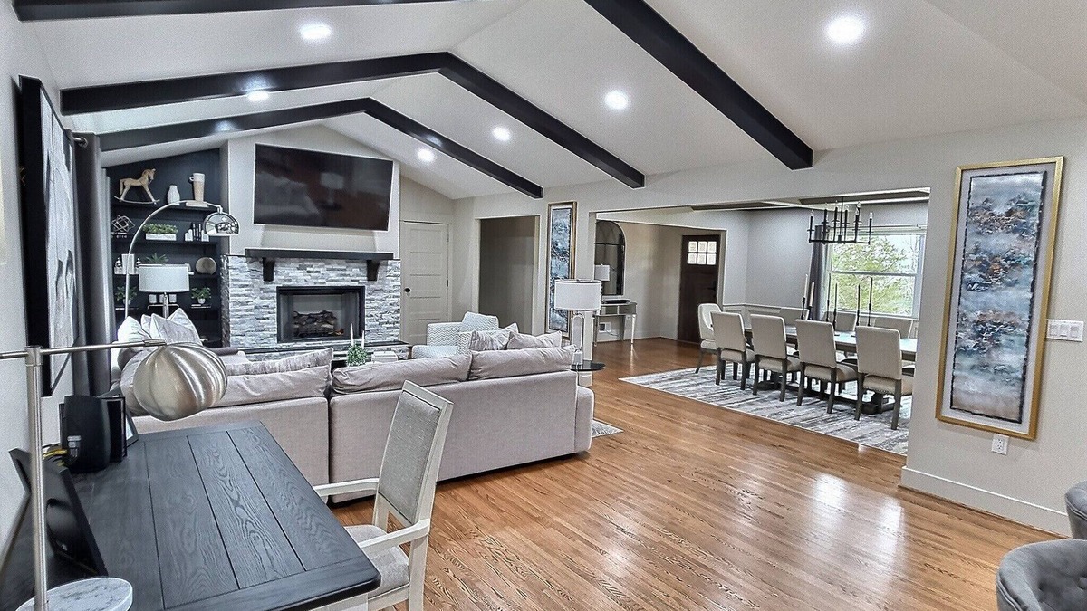 Crestline Heights House | Casa Paloma* Fully Renovated* 5BR* Jacuzzi* Home Gym* Great Location