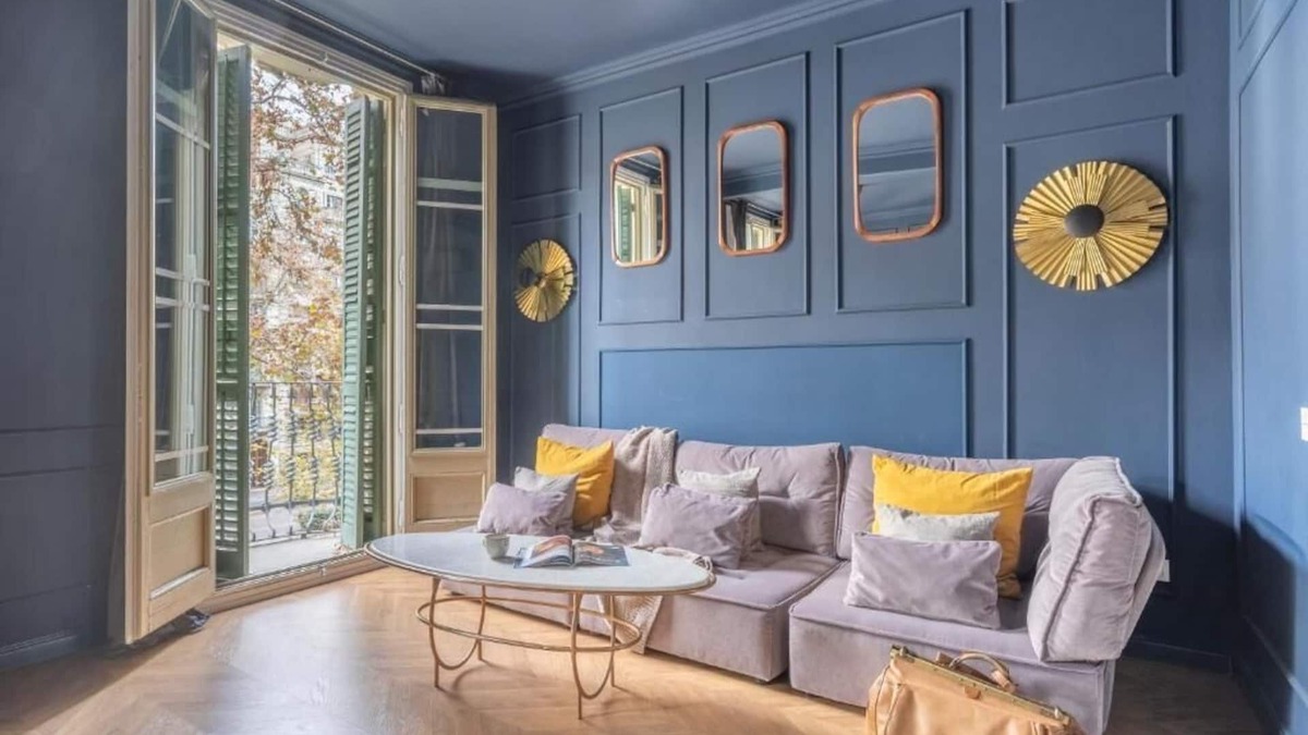 La Nova Esquerra de l'Eixample Apartment | CASA PERE BRIAS, a Modernist Jewel Building!