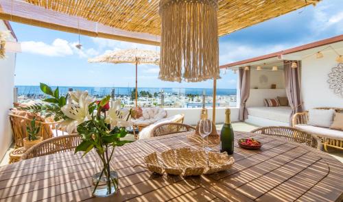 Lomo Quiebre Apartment | Casa Perla - Old Town Lux, BBQ & Terrace & Sea Views